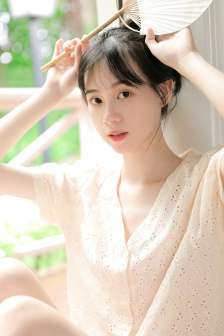 情欲九歌